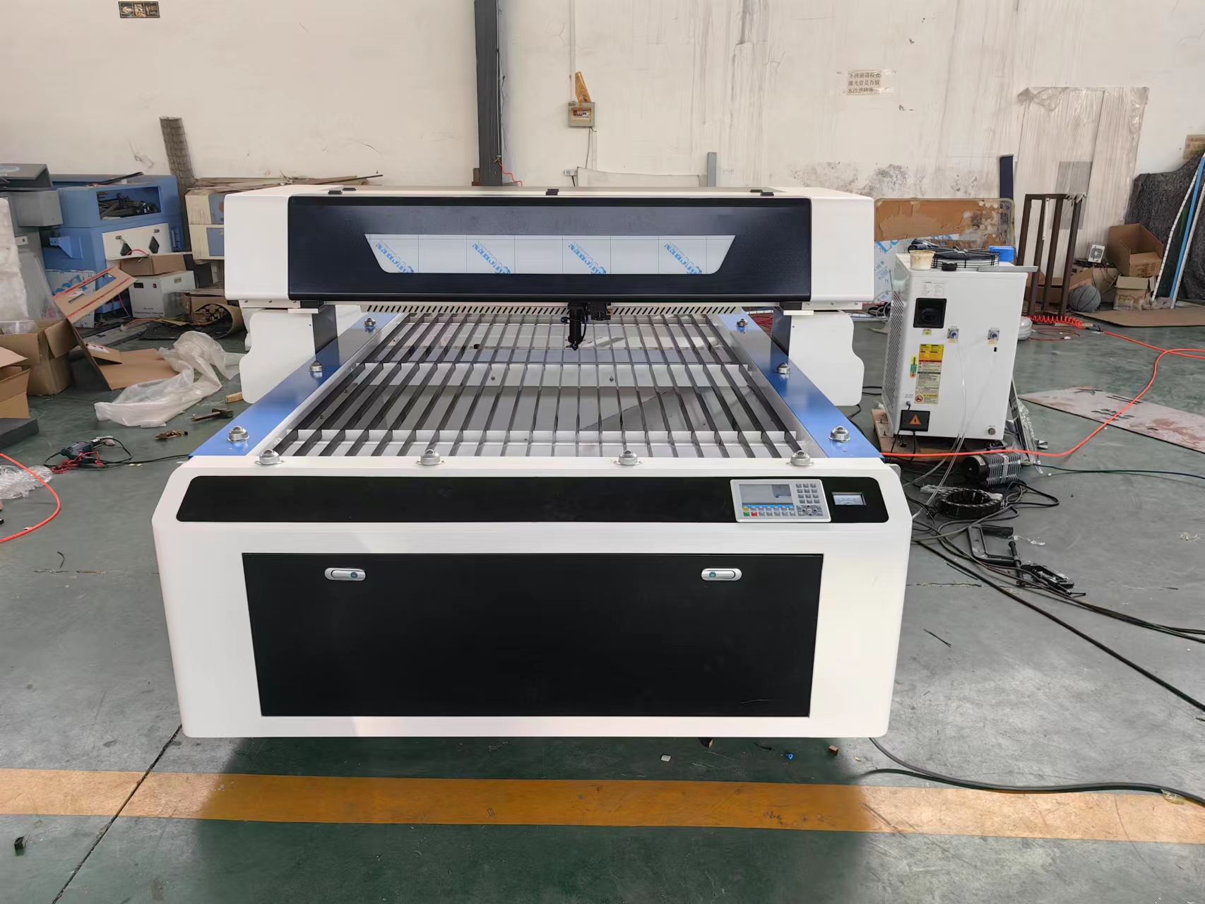 Co2 laser engraving and cuttin-4'x8'600w co2 laser cuttig machine for th