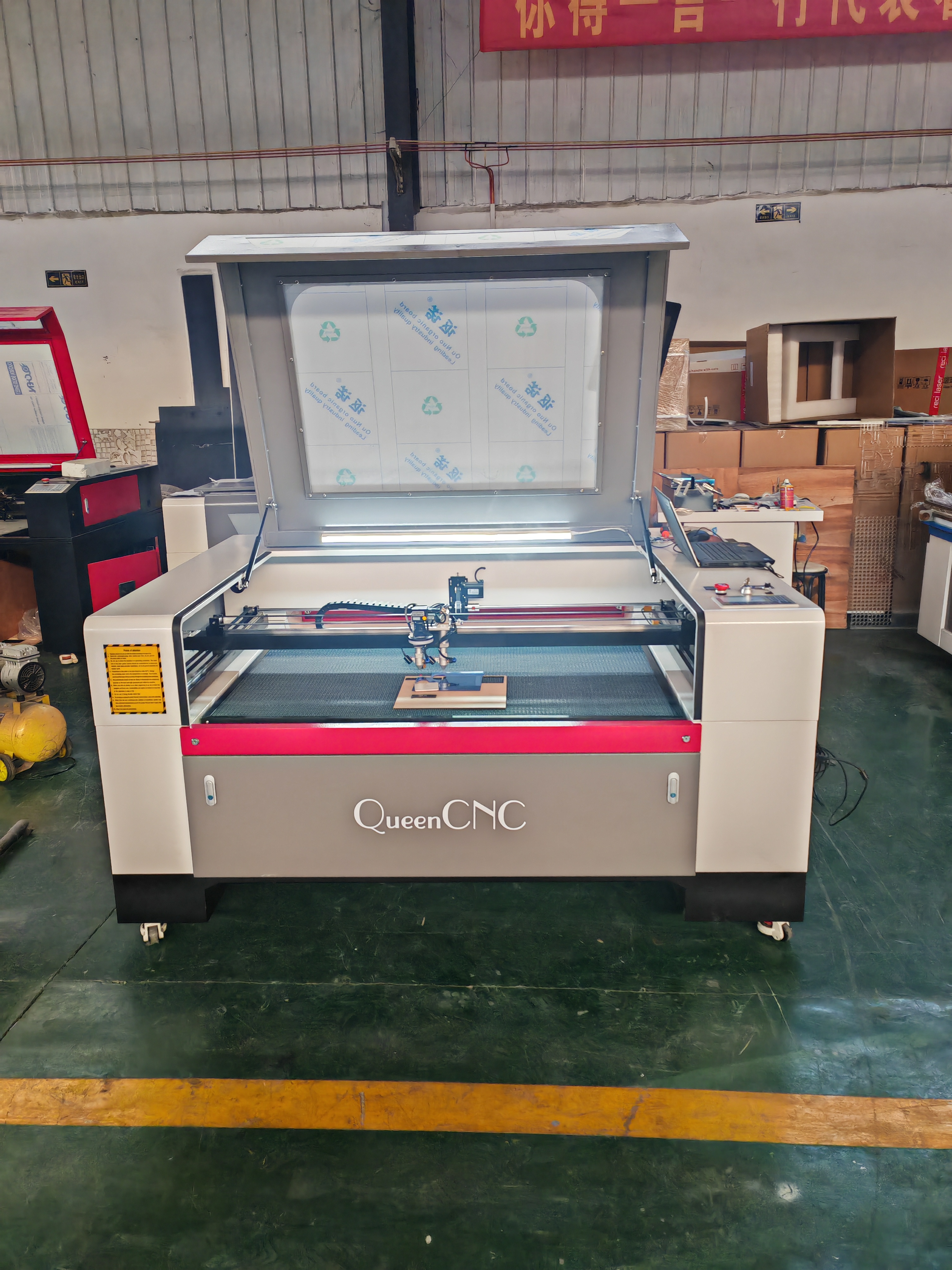 Co2 laser engraving and cuttin-QN1390 dual heads co2 laser cutting machi